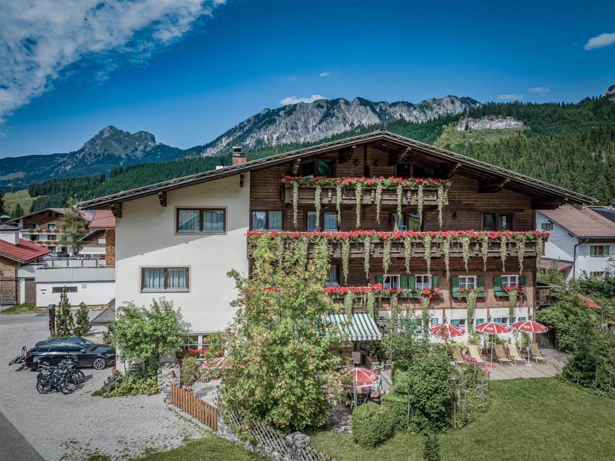 Gaestehaus Elfriede Inklusive Sommerbergbahnticket Pensión Haldensee