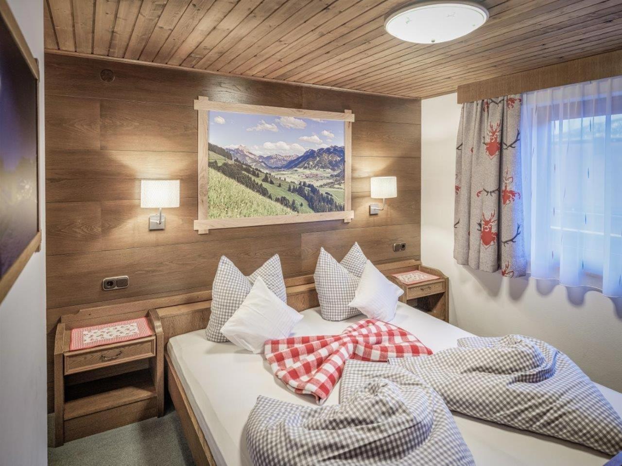 Pensión Gaestehaus Elfriede Inklusive Sommerbergbahnticket